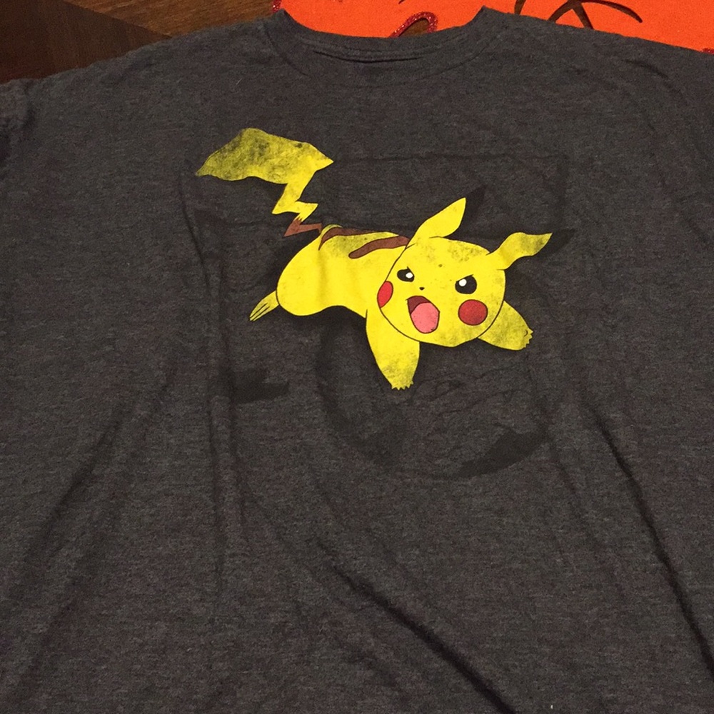 Pokémon T-shirt